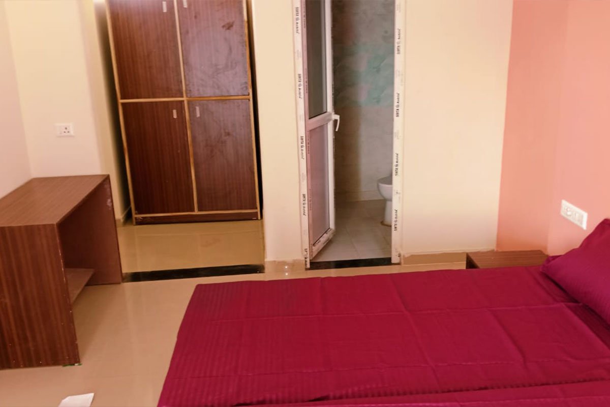 Luxury PG Rooms Noida